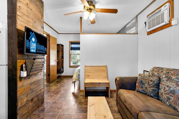 Red Cedar Cabin