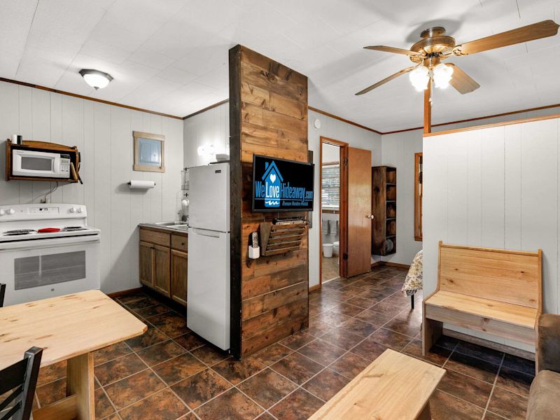 Red Cedar Cabin — photo 4