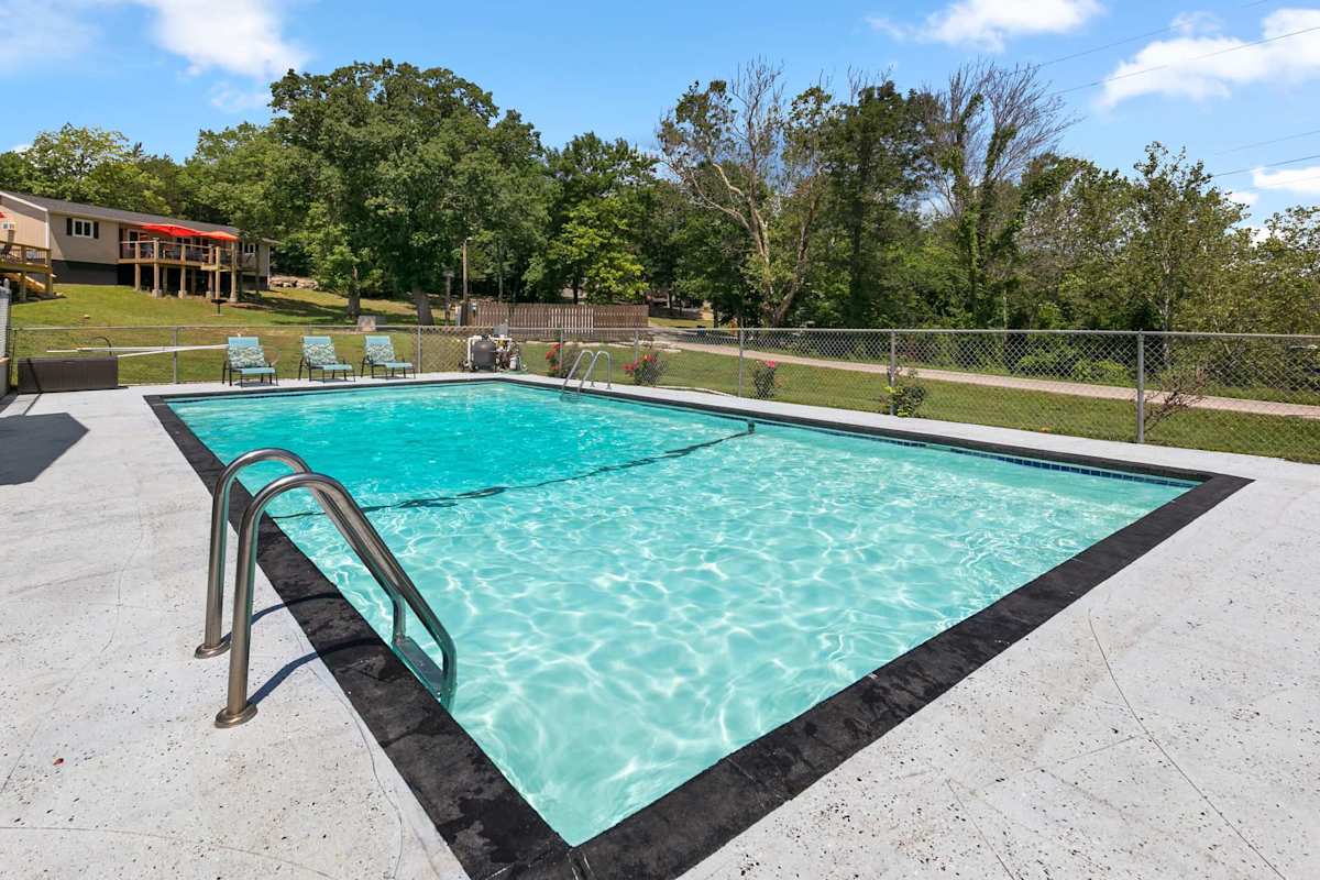 Hideaway Resort swimming pool